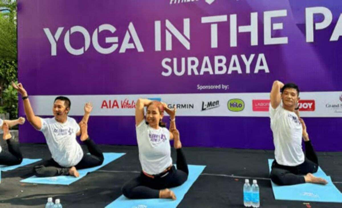 Yoga di Jantung Cilacap: Kesehatan yang Mengalir Seperti Sungai Cilacap